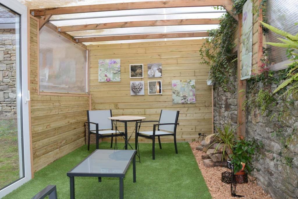 Gite 3 Personnes, Possibilite Table D'Hotes Le Soir Treduder Bagian luar foto