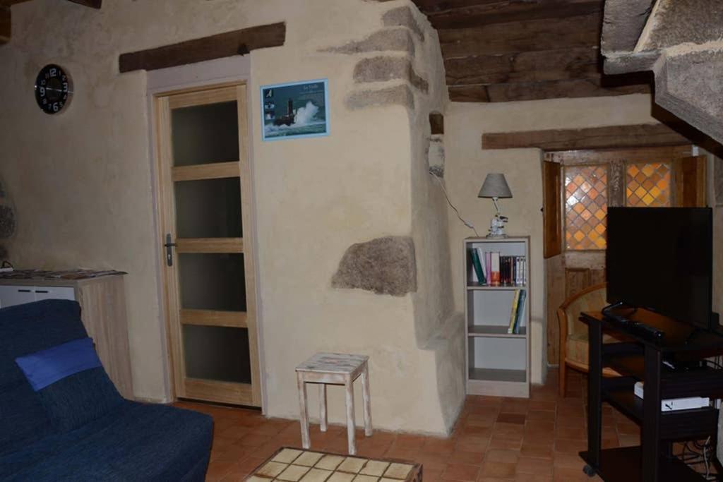 Gite 3 Personnes, Possibilite Table D'Hotes Le Soir Treduder Bagian luar foto